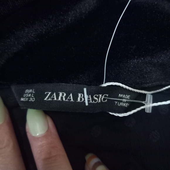 Zara Black V-Neck Bishop Sleeve Sundress - Picture 2 of 2